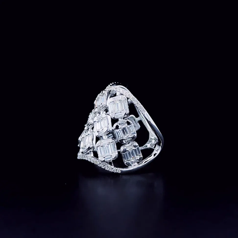 Lattice Light Diamond Ring